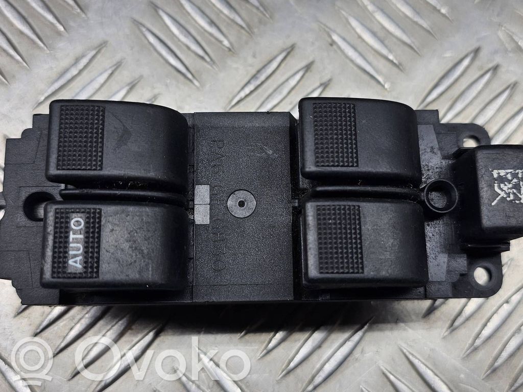 Mazda 2 Electric window control switch 