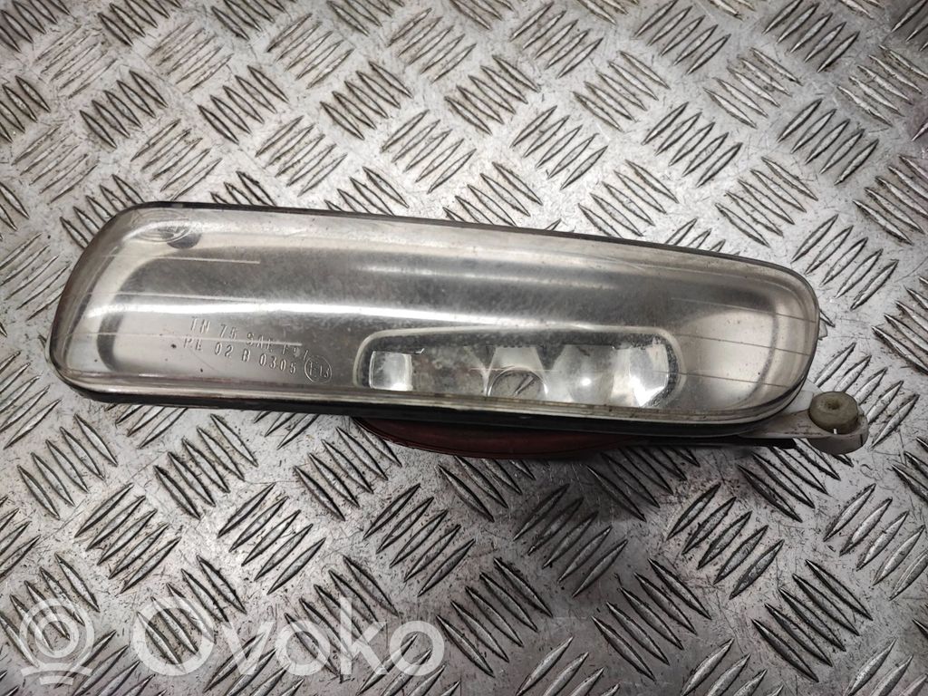 BMW 3 E46 Etusumuvalo 
