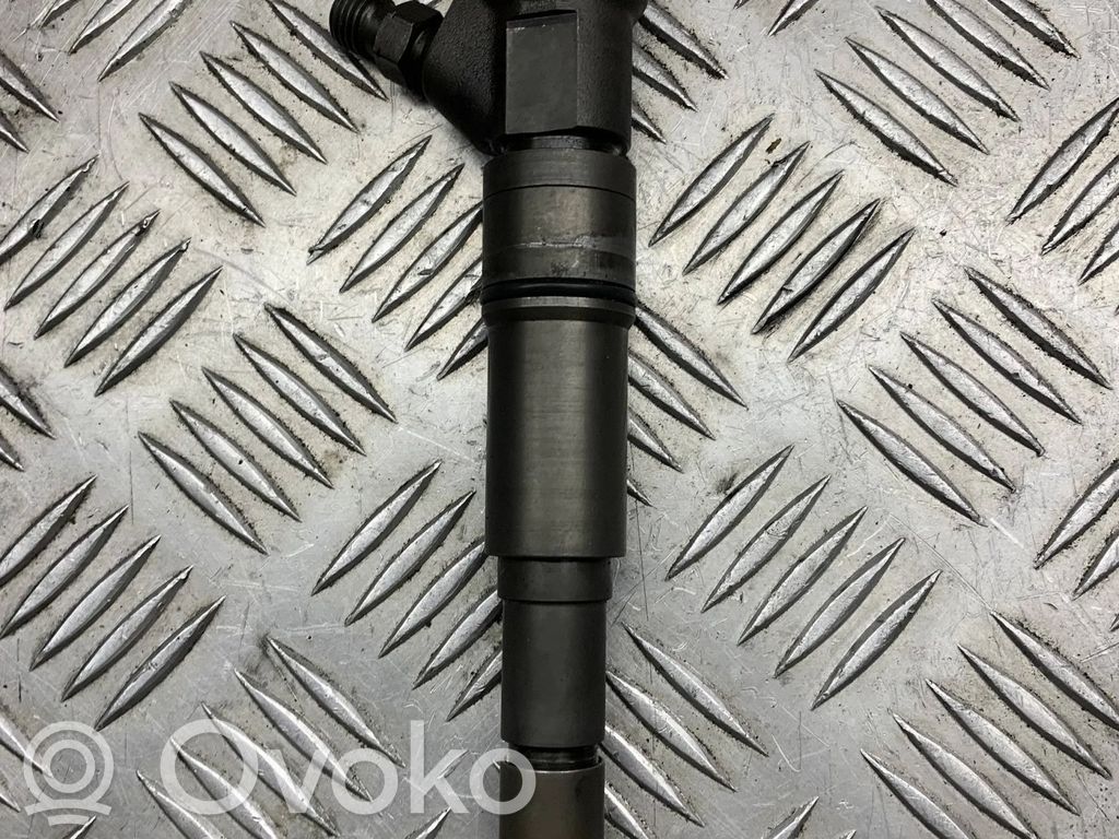 Injecteur de carburant   7794435,13537794435,13537794555