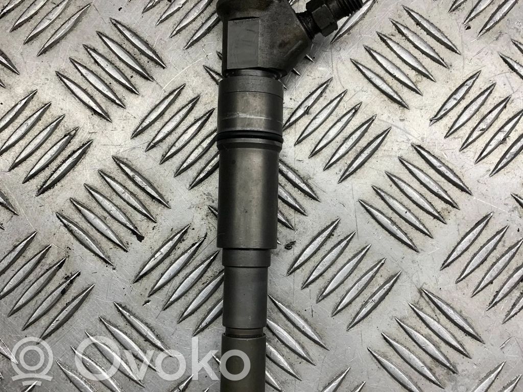 Injecteur de carburant   7794435,13537794435,13537794555
