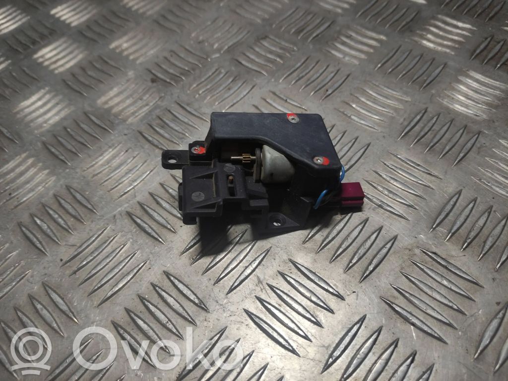 BMW 5 E60 E61 Curtain motor 
