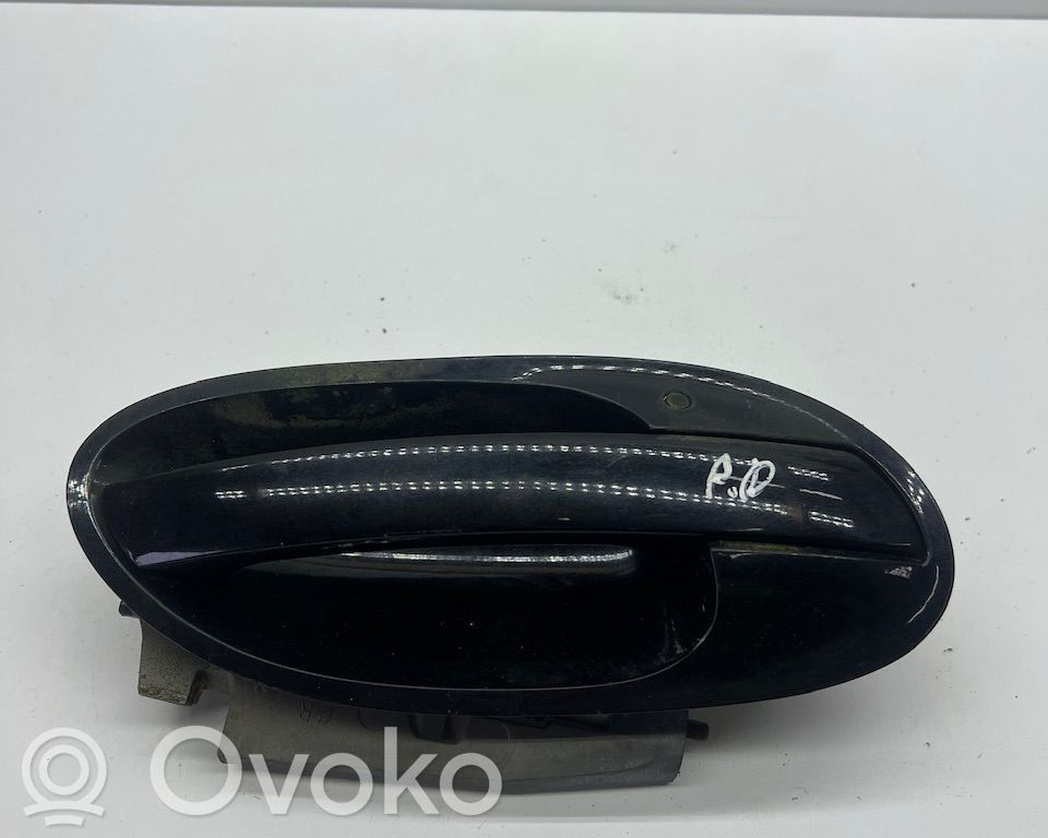 BMW 7 E65 E66 Takaoven ulkokahva 