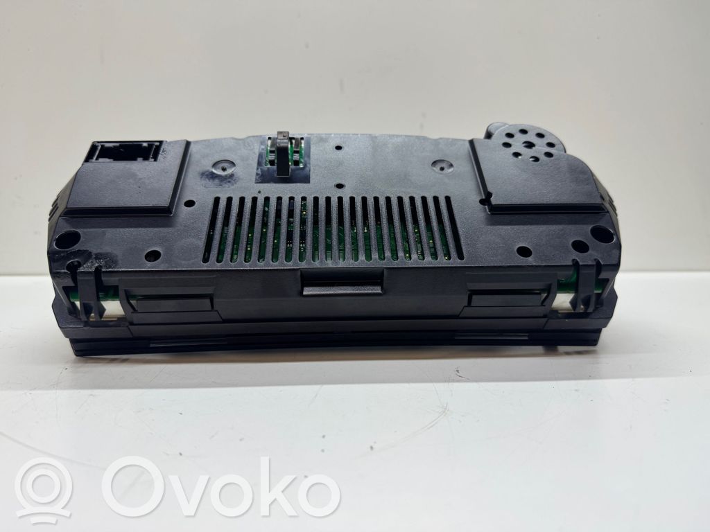 BMW 5 E60 E61 Speedometer (instrument cluster) 