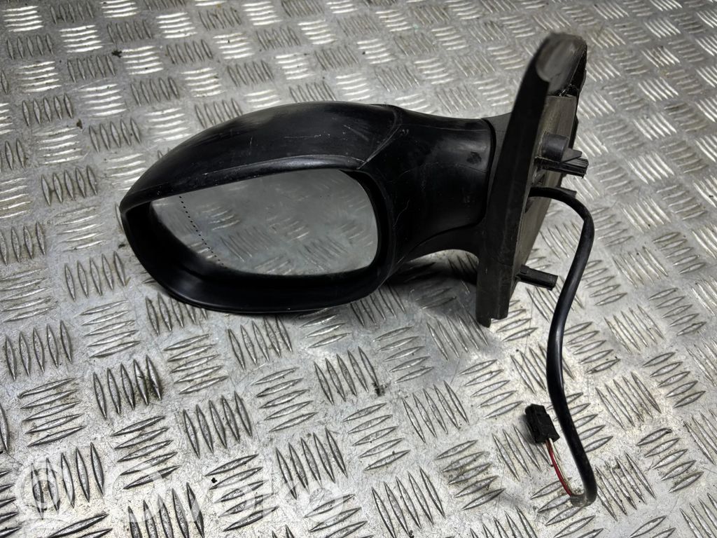 Citroen C3 Front door electric wing mirror 