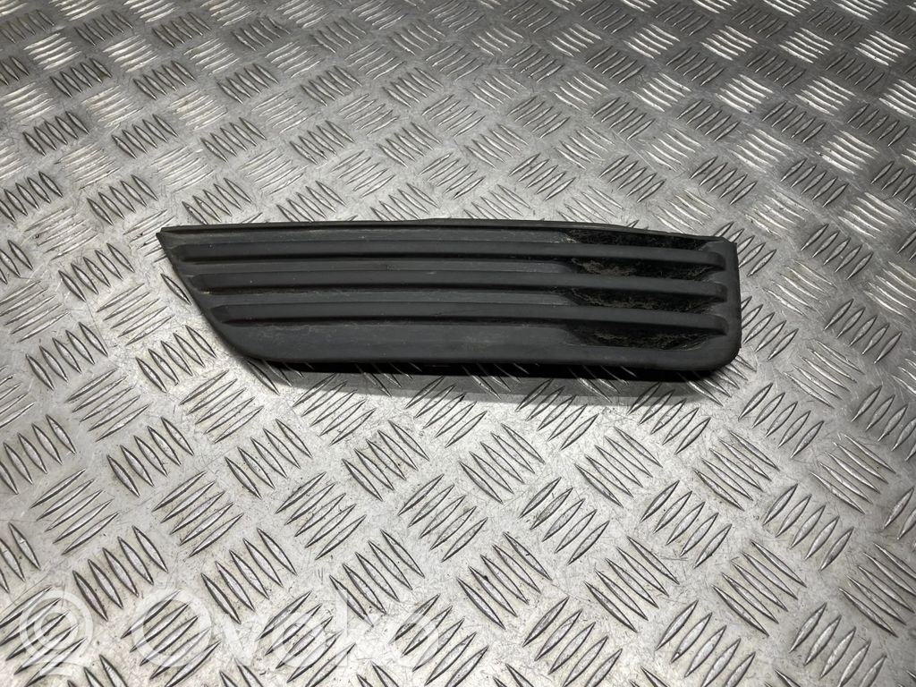 Ford Focus Front bumper lower grill 