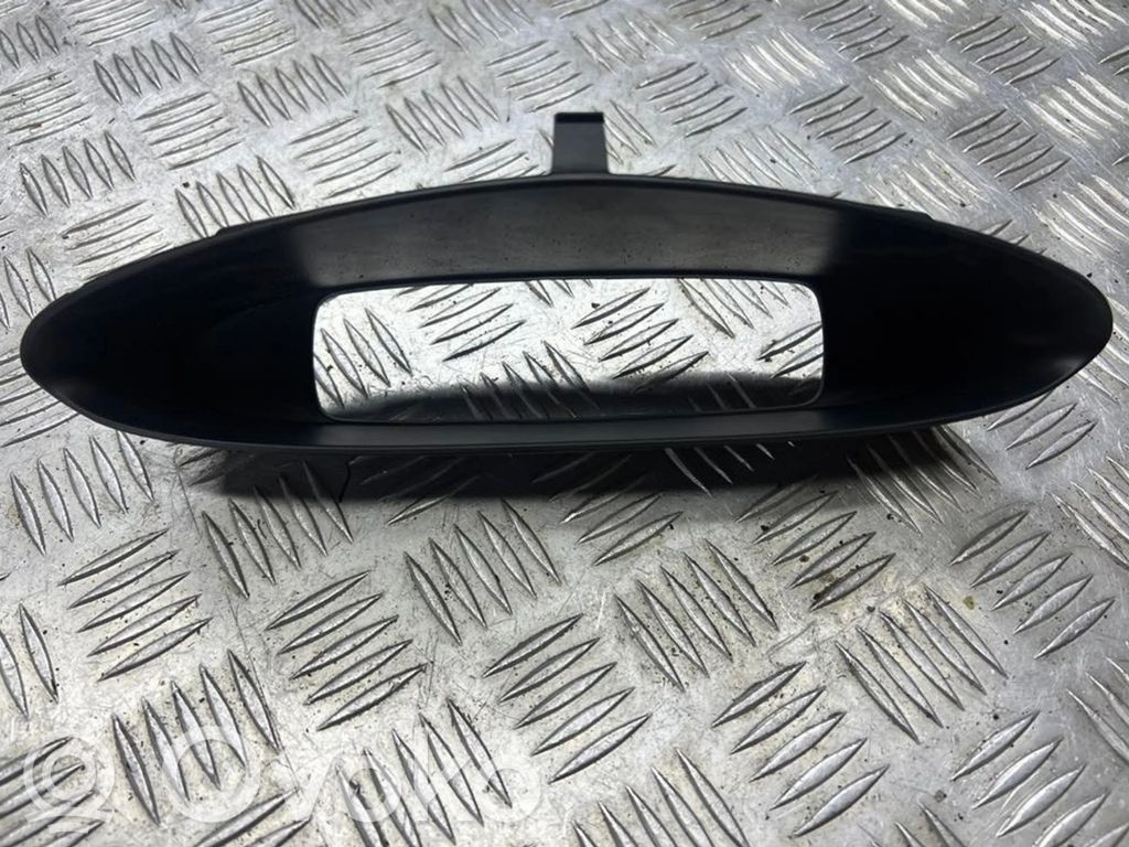Citroen C5 Kojelaudan kehys 