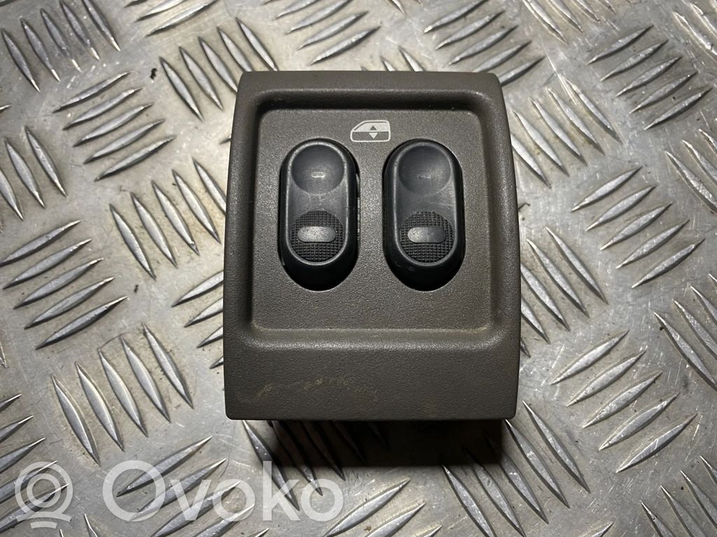 Chrysler PT Cruiser Electric window control switch 