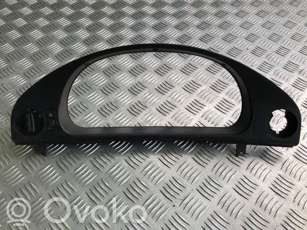 BMW 5 E39 Cornice cruscotto 