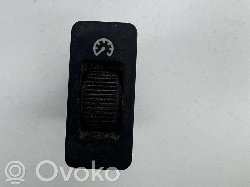 Panelės apšvietimo reguliavimo jungtukas   8360461,21318000,259160