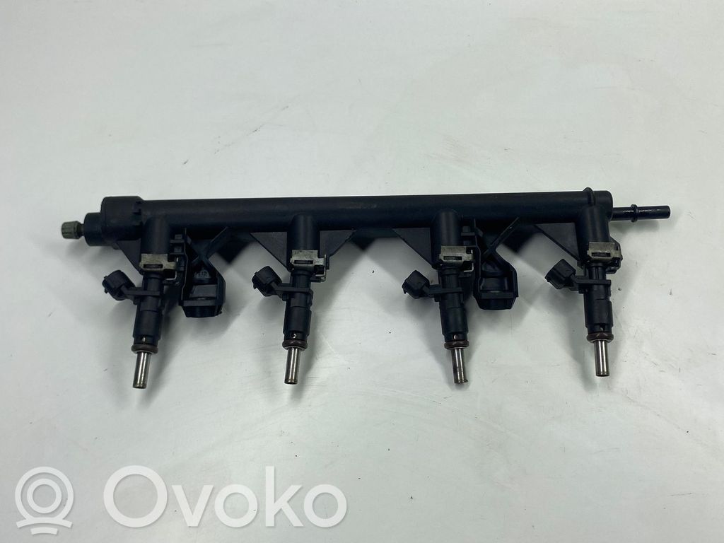 Peugeot 308 Listwa wtryskowa 