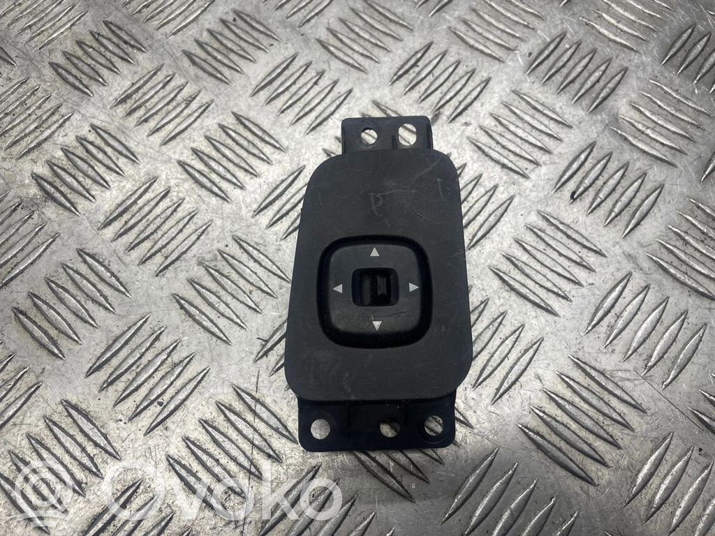 Wing mirror switch   LD4766600,03200321