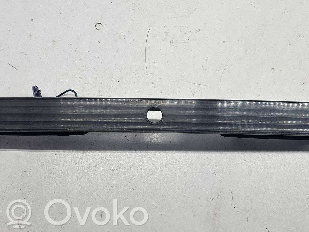 BMW 7 E65 E66 Éclairage de plaque d'immatriculation 