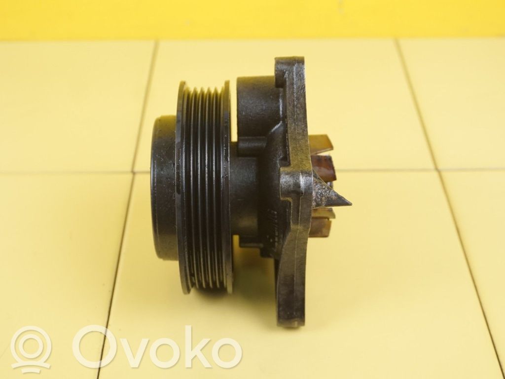Opel Corsa E Ūdens sūknis 
