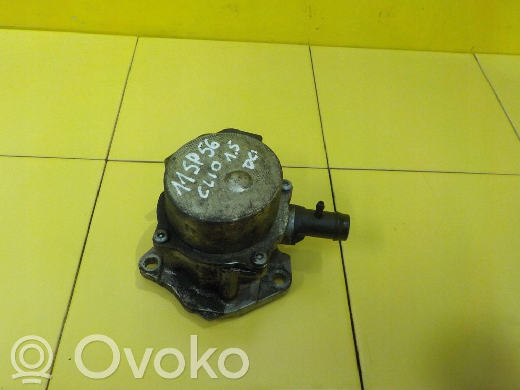 Renault Clio IV Vacuum pump 