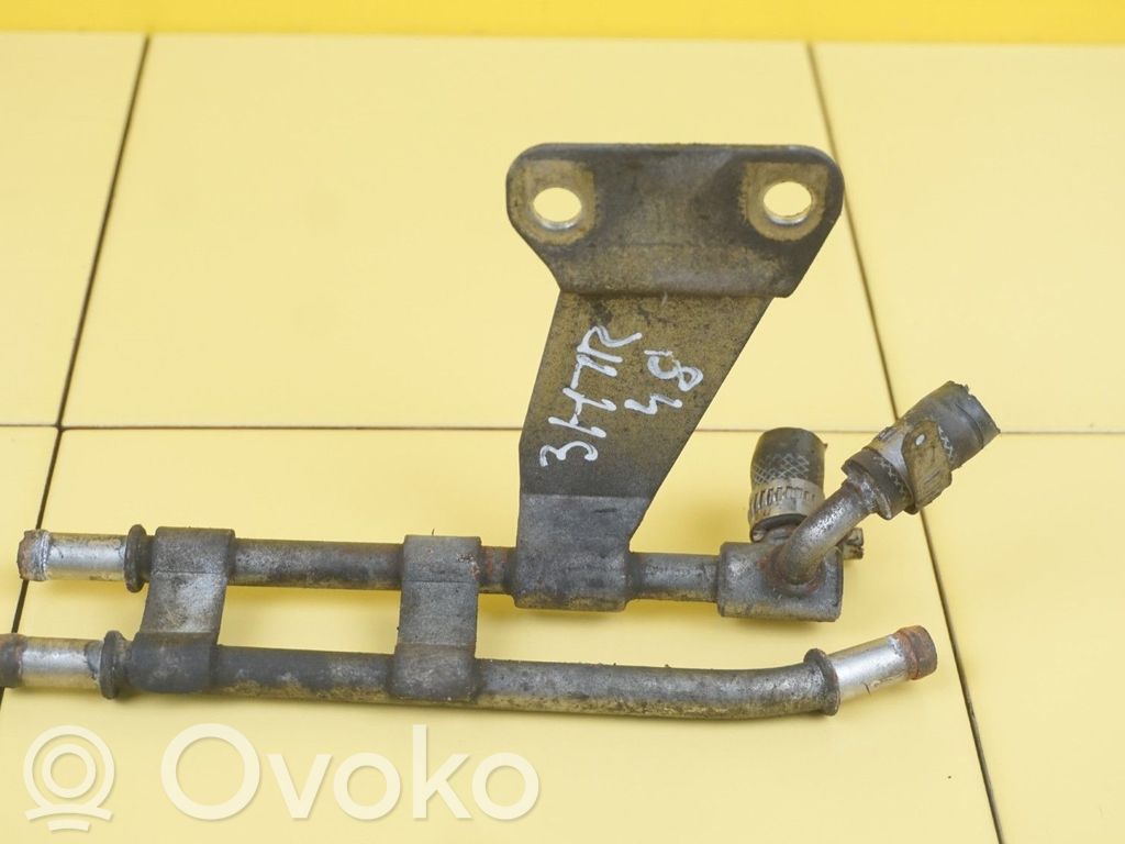 Mitsubishi Canter Engine coolant pipe/hose 