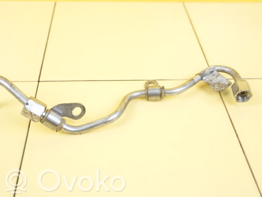 Ford Galaxy Fuel line pipe 