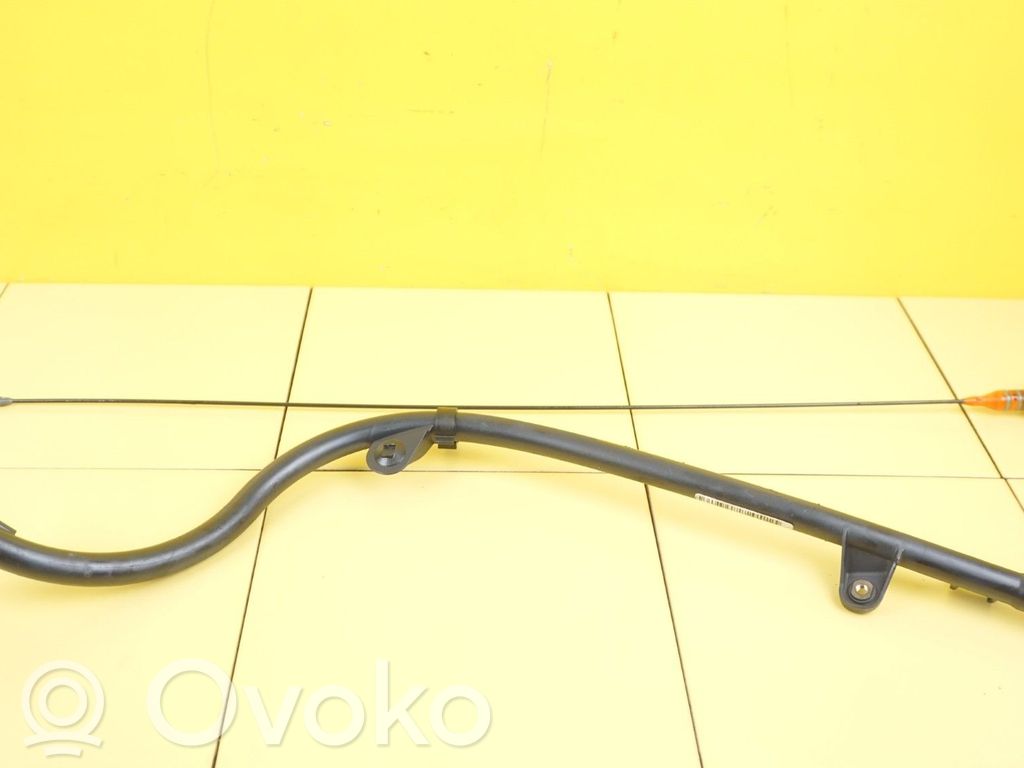 Mercedes-Benz B W246 W242 Oil level dip stick 