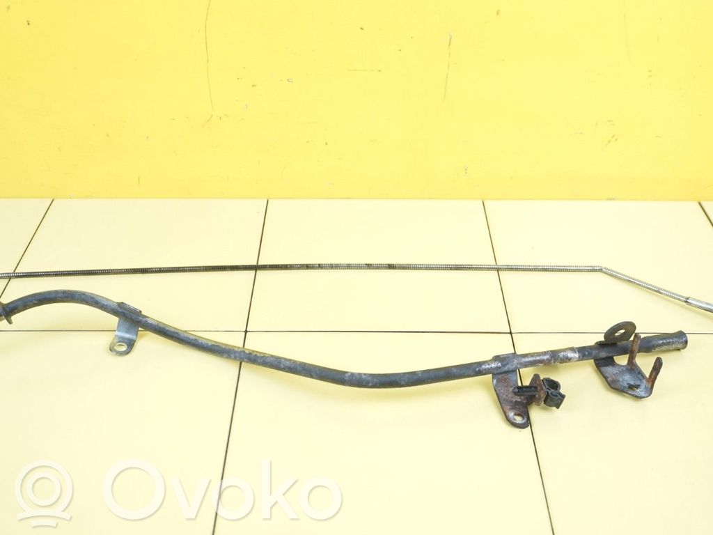 Fiat 500L Oil level dip stick 