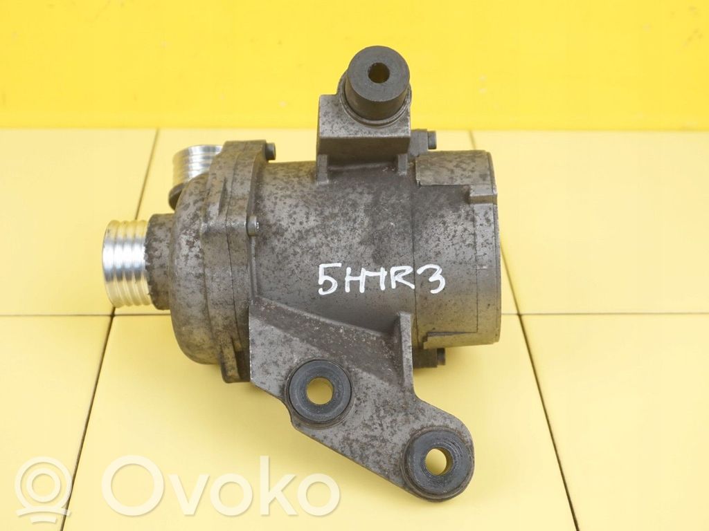 BMW 3 E90 E91 Water pump 