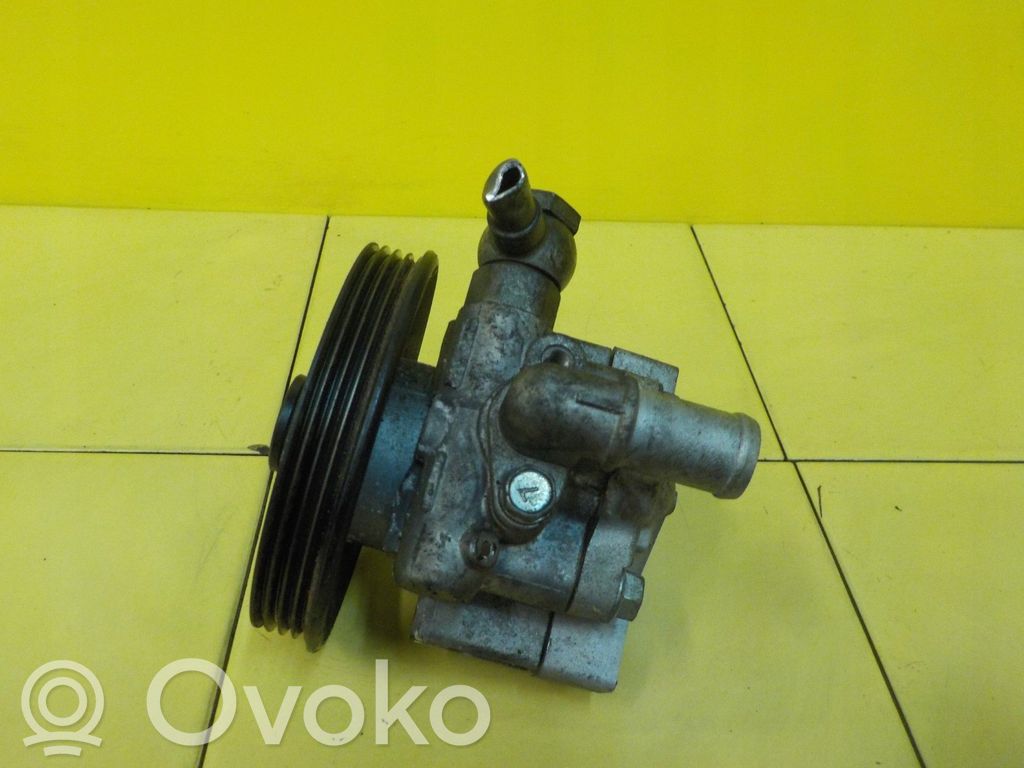 Opel Insignia A Ohjaustehostimen pumppu 