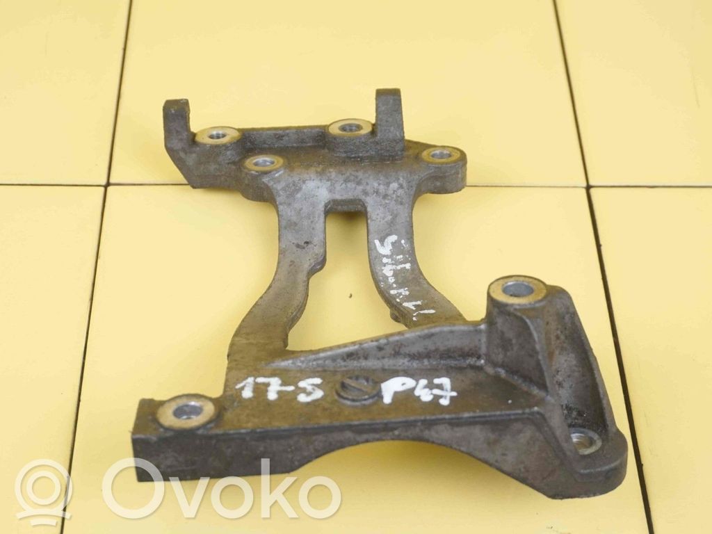 Honda CR-V Moottorin kiinnityksen tyhjiöputki 