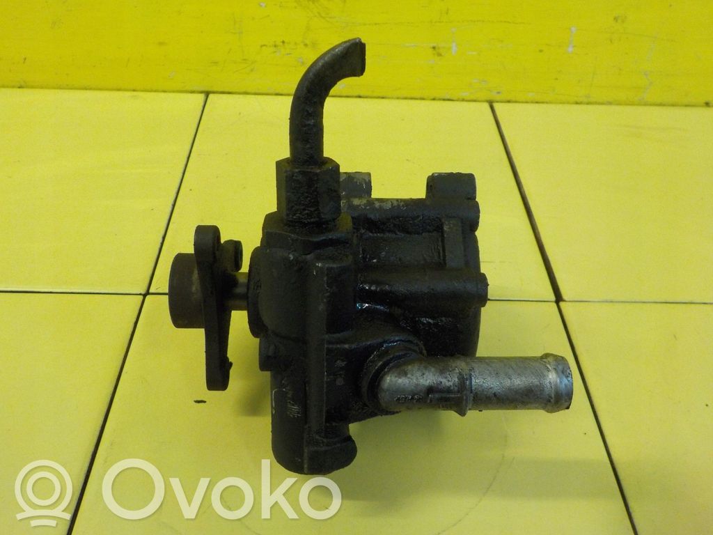 Renault Trafic II (X83) Power steering pump 