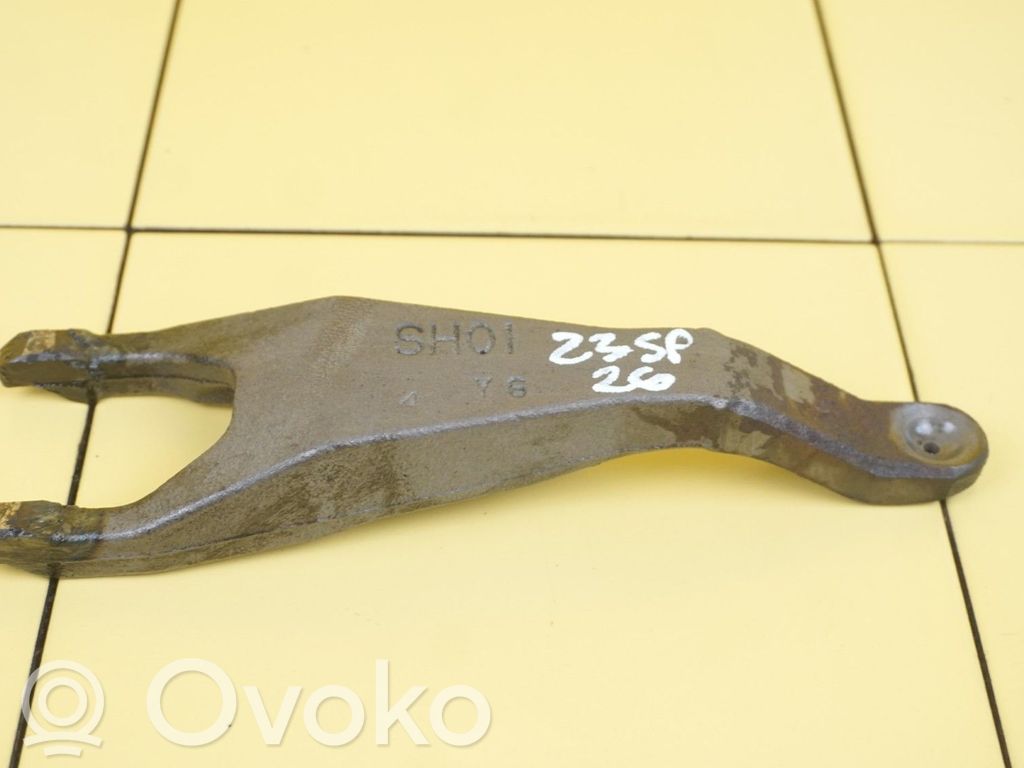 Mazda 6 Kytkimen irrotushaarukka 