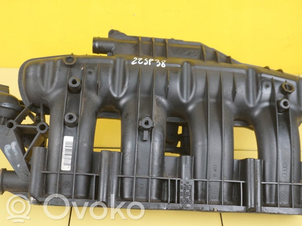 Audi A4 S4 B8 8K Kolektor ssący 