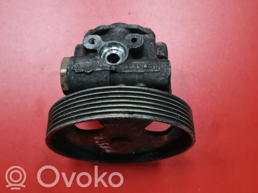 Ohjaustehostimen pumppu   0637000880