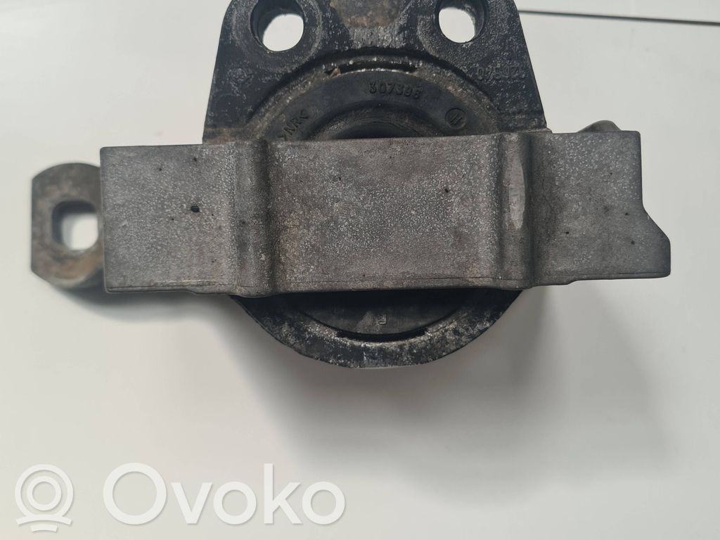 Engine mount bracket   3M516F012BC