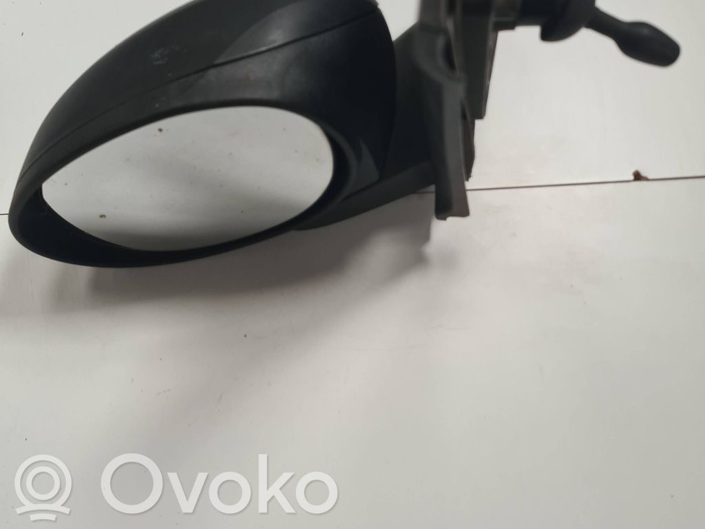 Toyota Aygo AB10 Manualne lusterko boczne drzwi przednich 