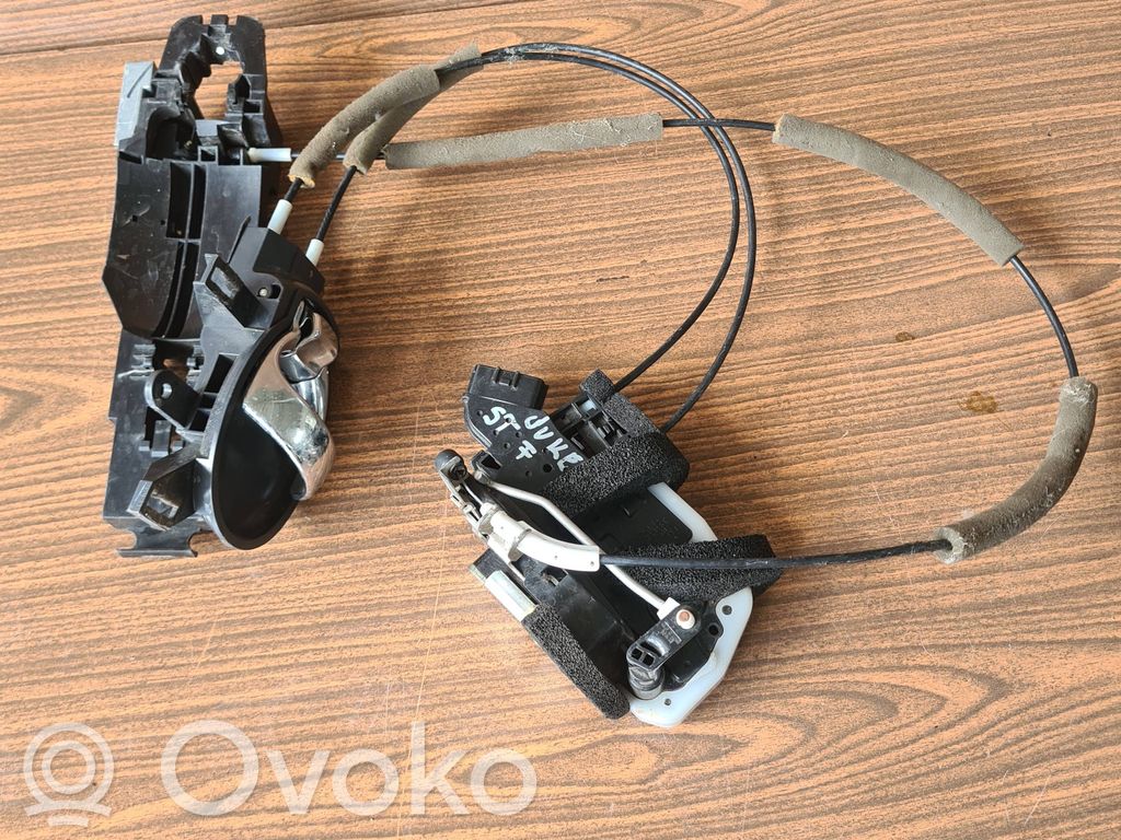 Nissan Juke I F15 Zamek drzwi przednich 