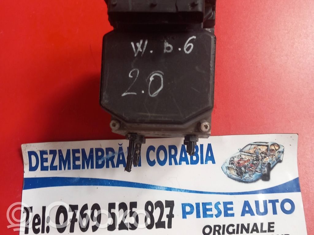 Audi A4 S4 B5 8D ABS-pumppu 