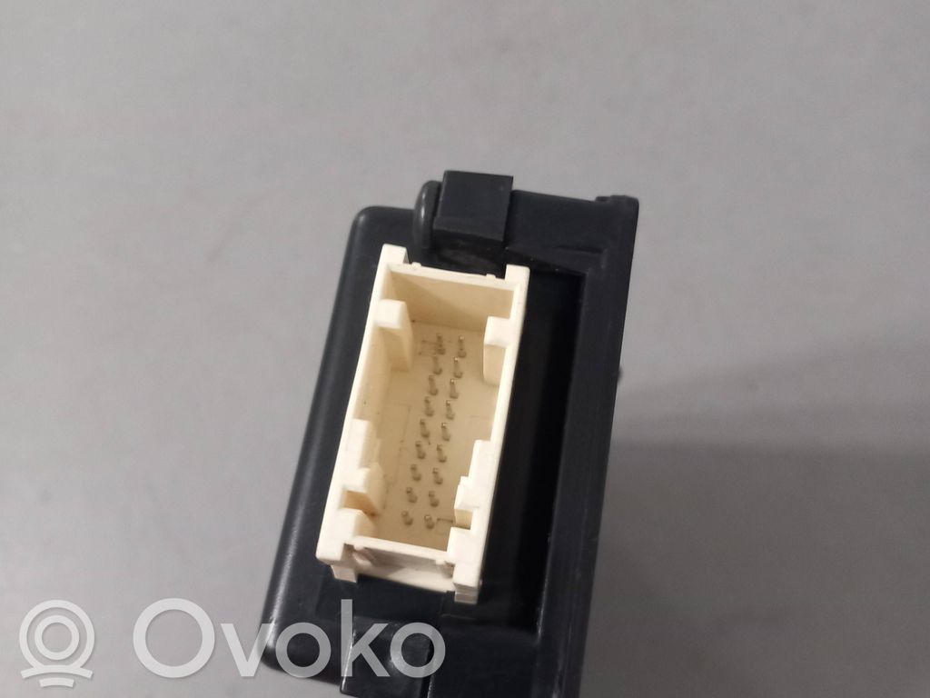 Peugeot 407 Citu veidu vadības bloki / moduļi 