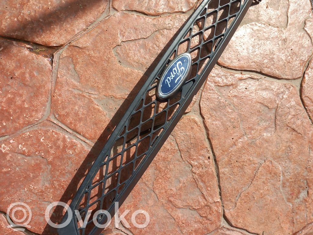 Ford Focus Etusäleikkö 