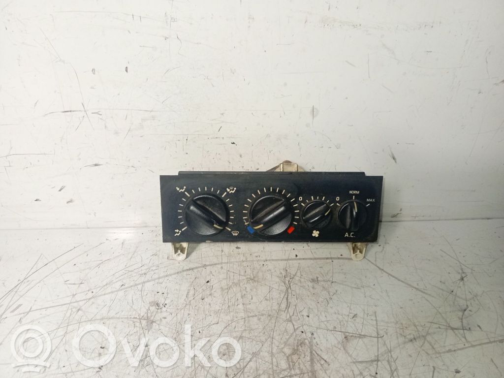 Renault Master II Climate control unit 