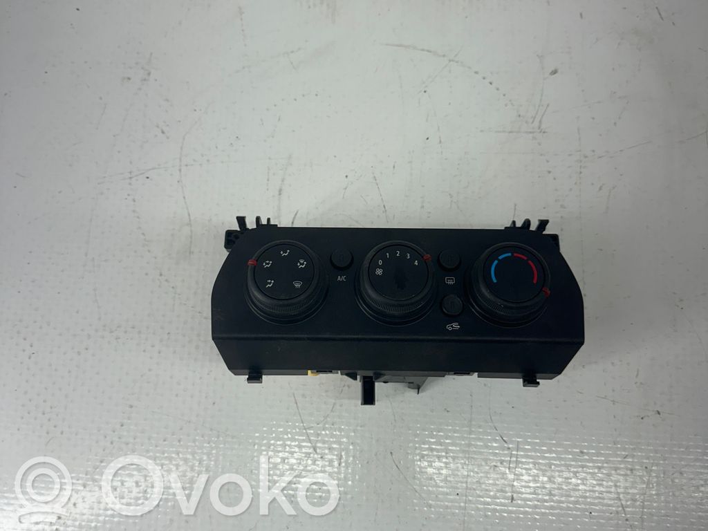Dacia Sandero III Climate control unit 