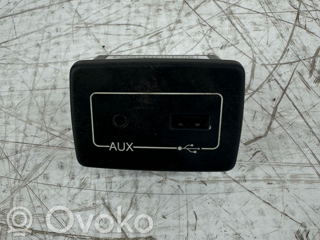 Fiat Ducato Gniazdo / Złącze USB 