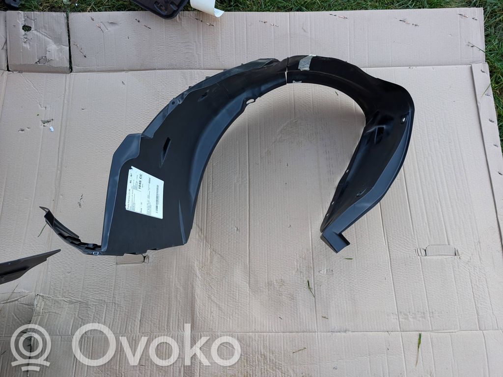 Suzuki Swift III Nadkole przednie 