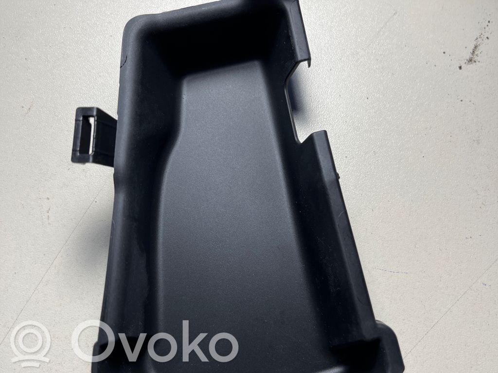 Części świateł przeciwmgielnych   8059003