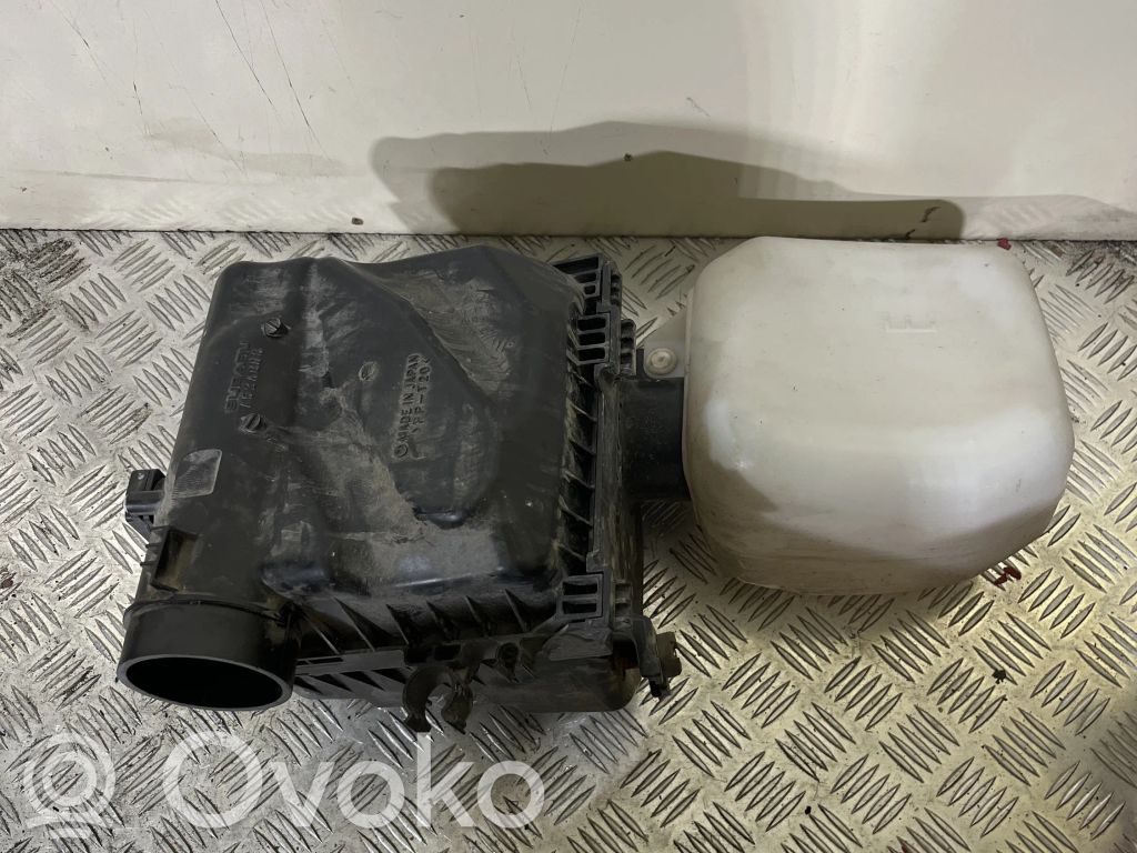 Subaru Forester SH Air filter box 