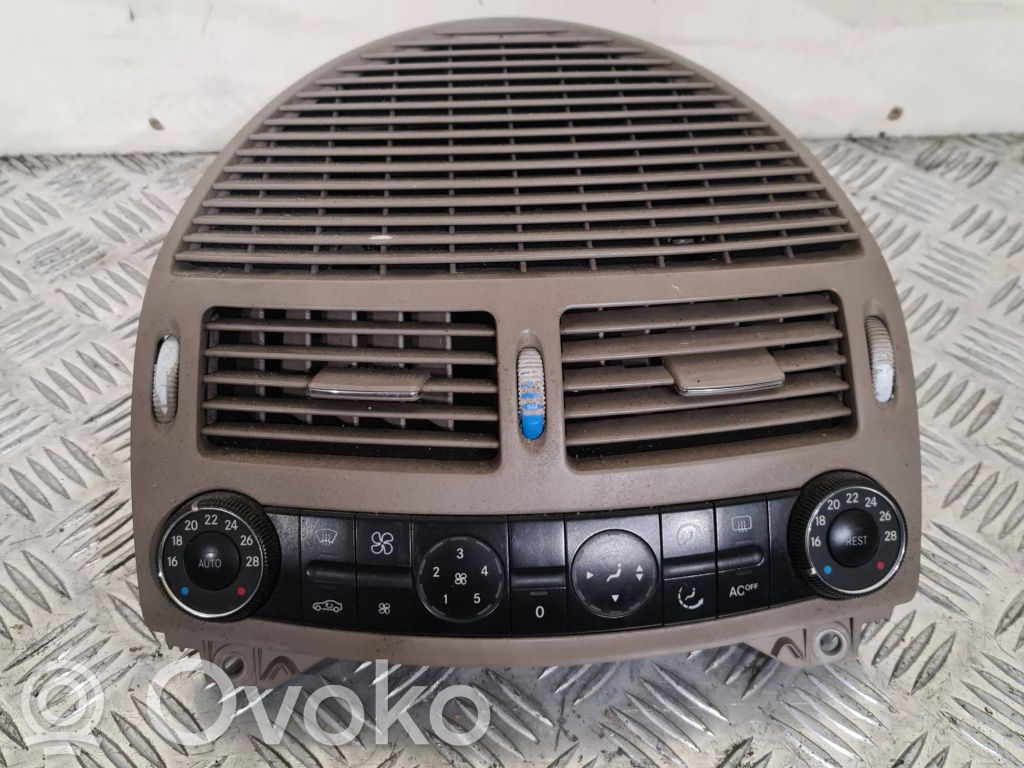 Mercedes-Benz E W211 Oro kondicionieriaus/ klimato/ pečiuko valdymo blokas (salone) 