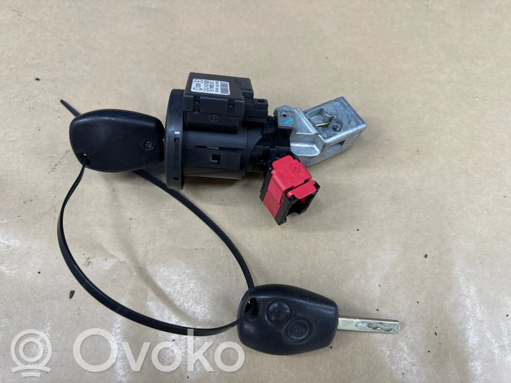 Renault Clio III Užvedimo spynelė 