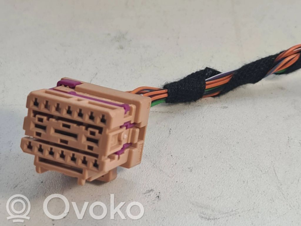 Inna wiązka przewodów / kabli   4F0972483A