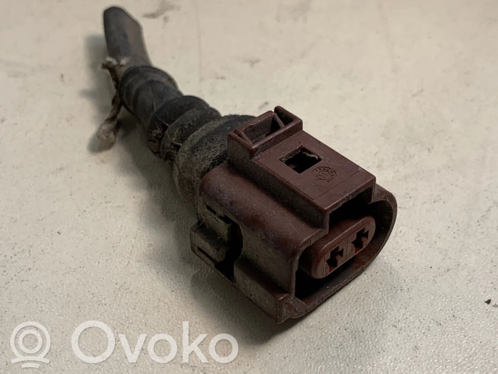 Otros cableados   3B0973722A