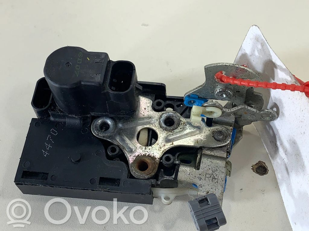 Opel Karl Zamek drzwi przednich 