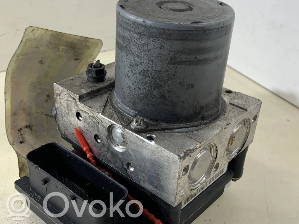 BMW 5 E60 E61 ABS Pump 