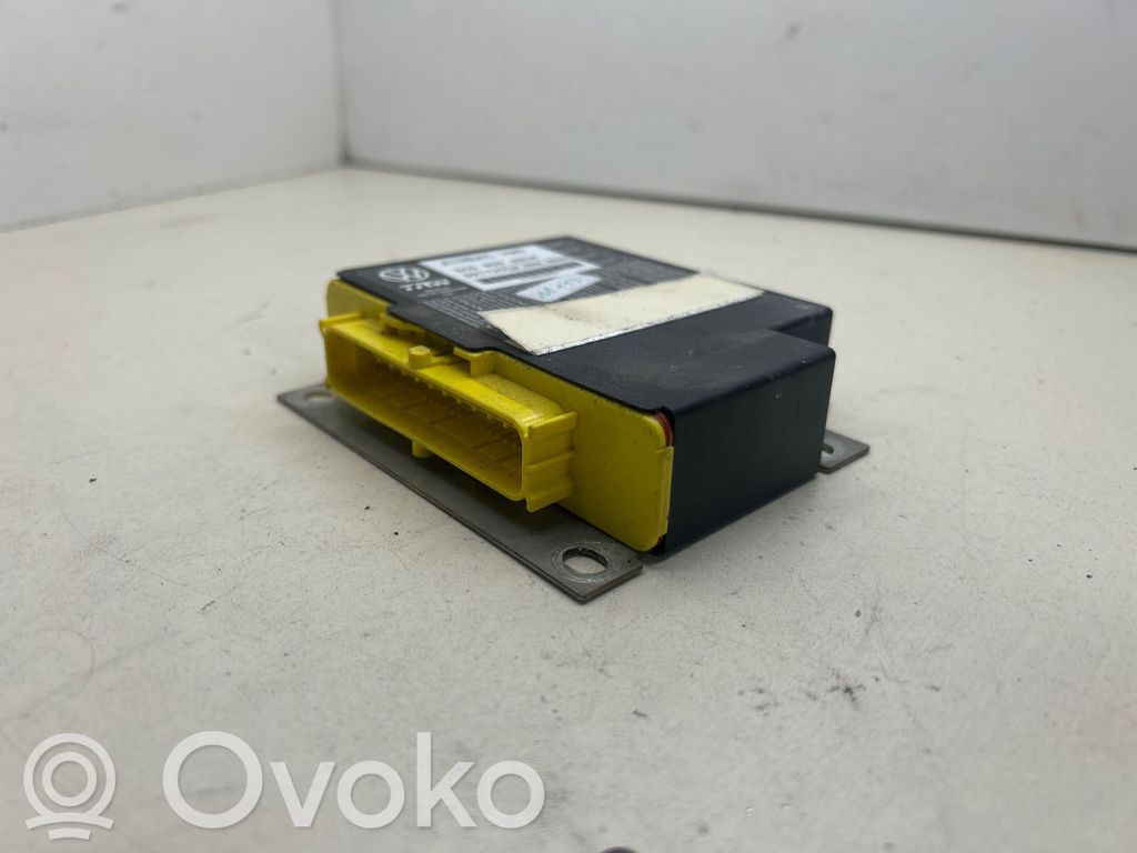 Volkswagen Passat Alltrack Gaisa spilvenu vadības bloks 
