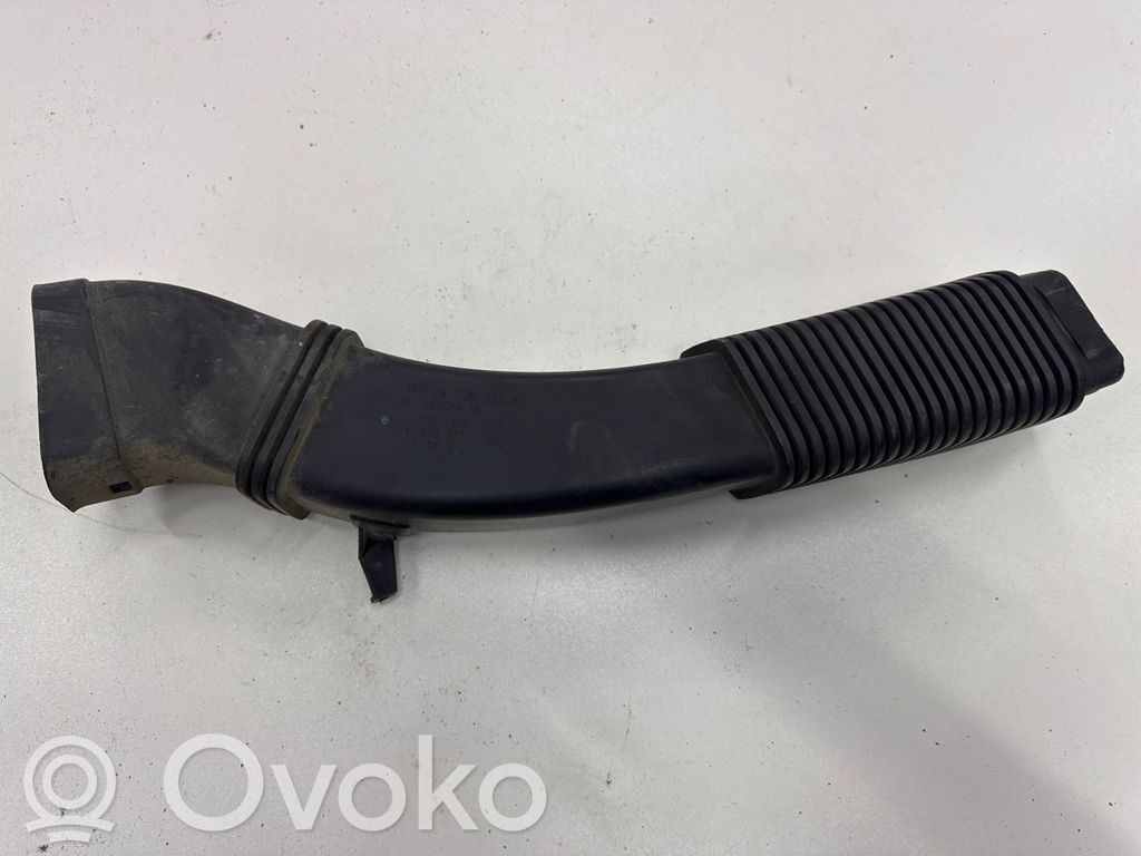 BMW 5 GT F07 Air intake duct part 