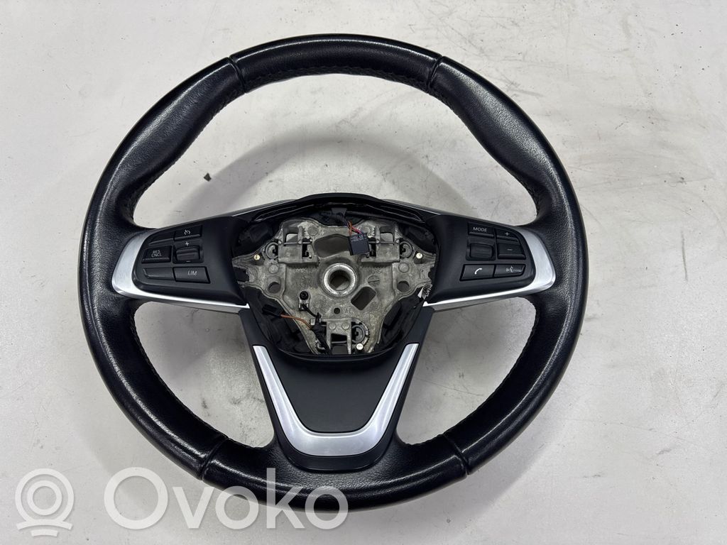 BMW 2 F46 Kierownica 